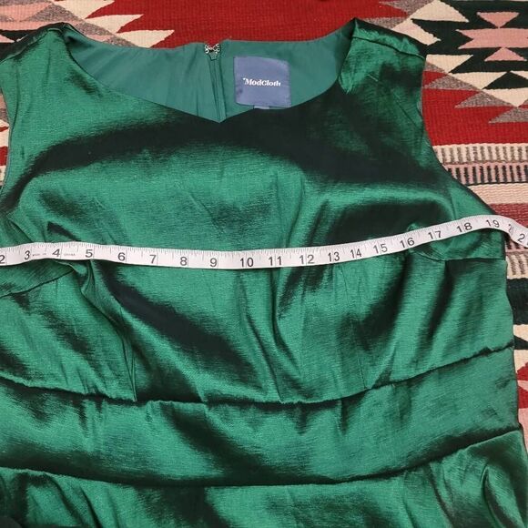 NWT ModCloth Fantastic Taffeta Fit & Flare Dress Sz 16‎ Green Iridescent Retro - Picture 5 of 9